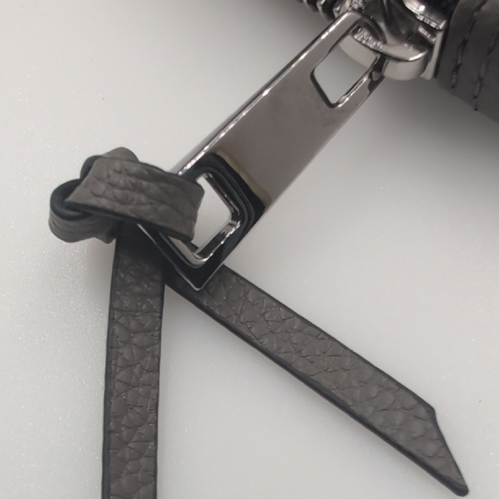 Bandolier Greige And Silver Expanded Pouch Wallet - Picture 6 of 7